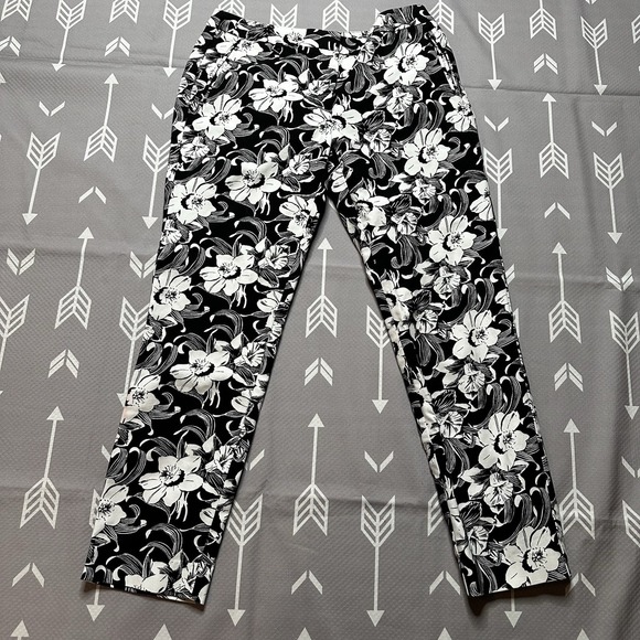 Adrianna Papell Pants - Adrianna‎ Papell Women's Pants Sz 4 Black & White Floral Cotton Ankle Mid Rise